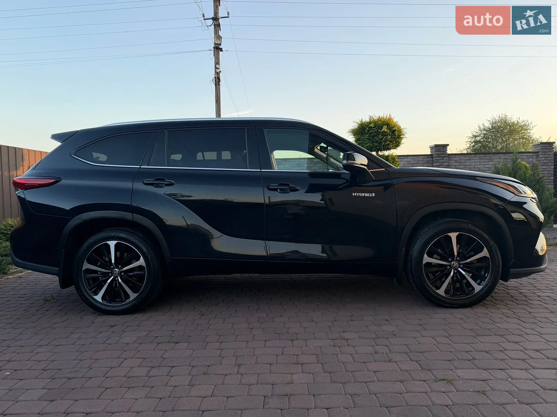 2021 Toyota Highlander - мініатюра 3
