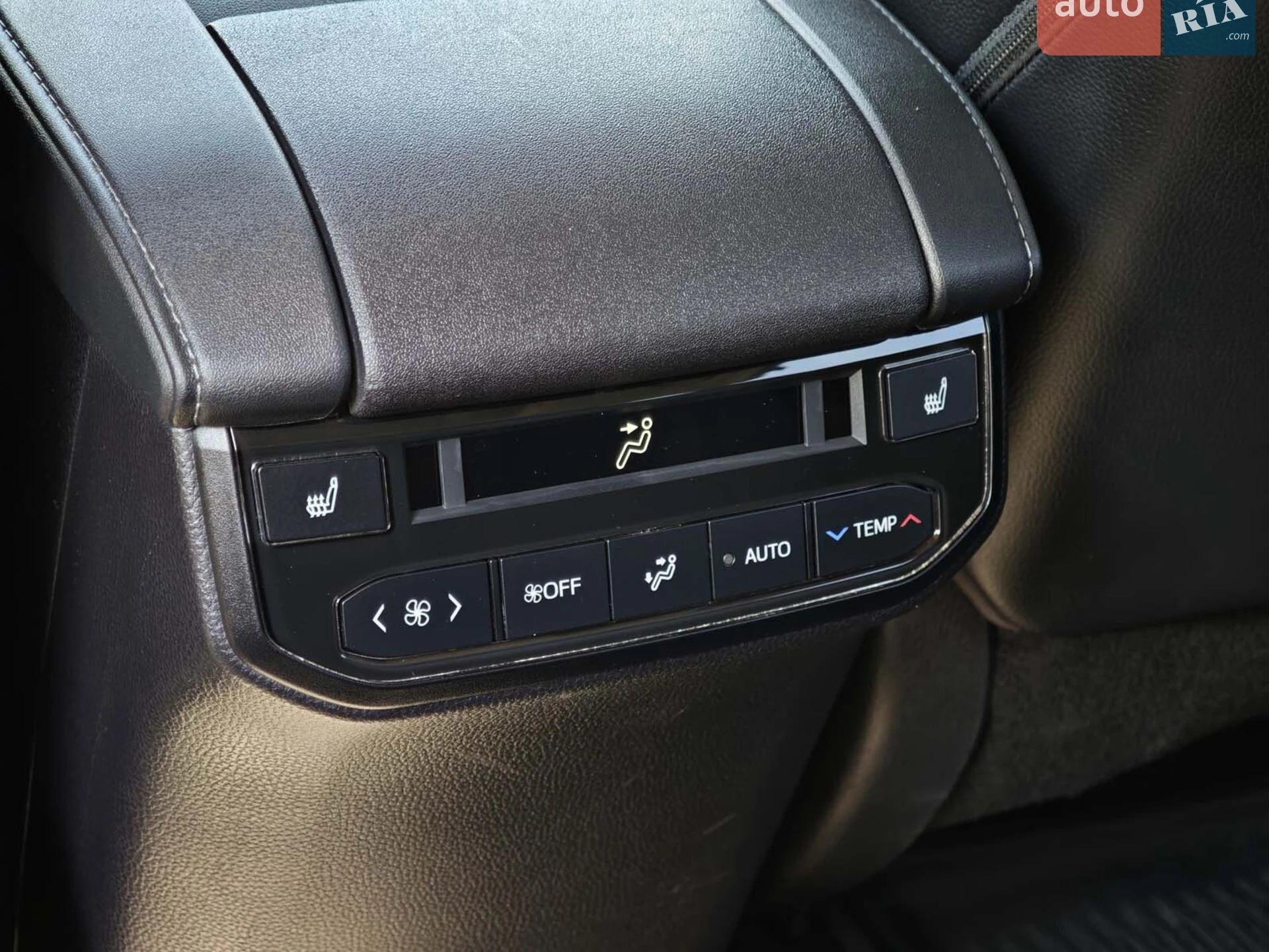 2020 Toyota Highlander - мініатюра 18