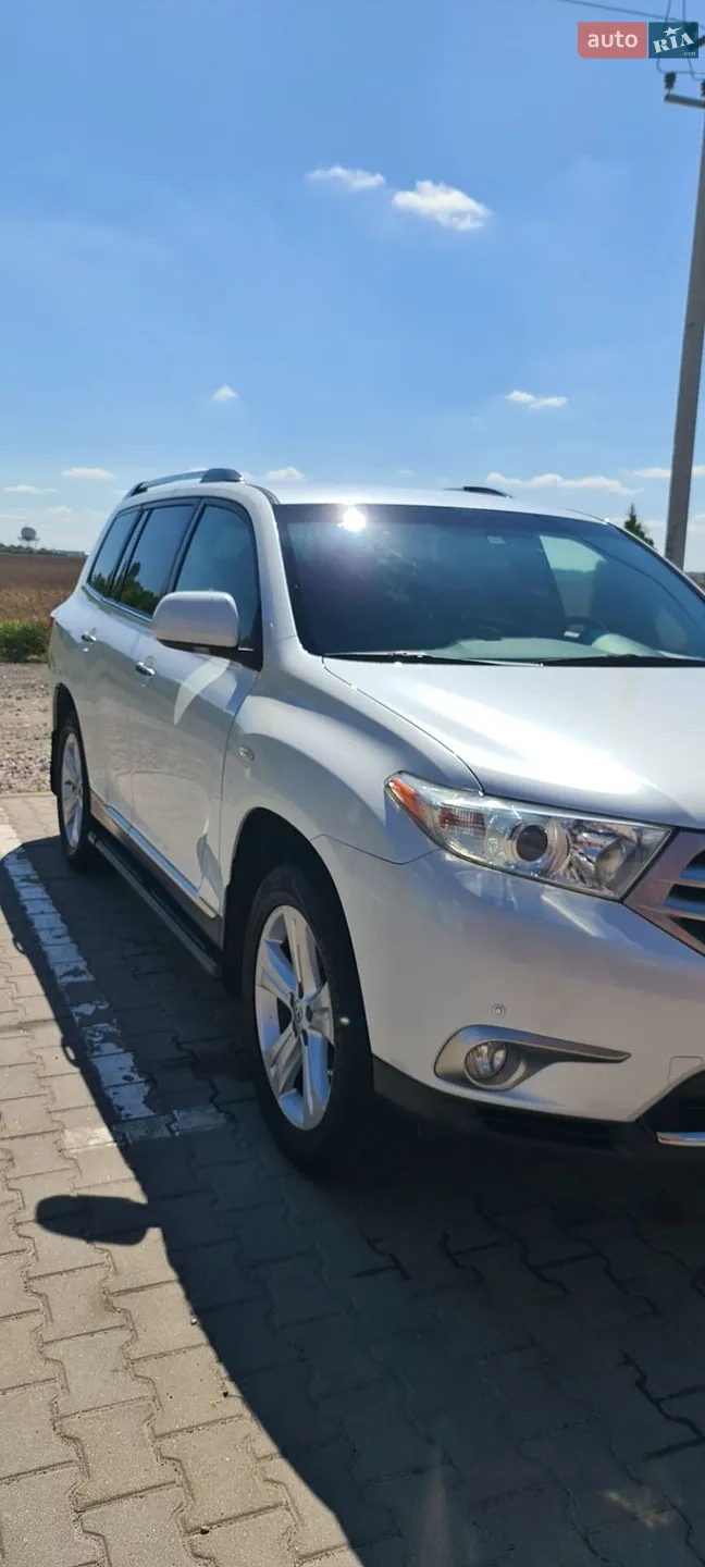 2013 Toyota Highlander - мініатюра 2