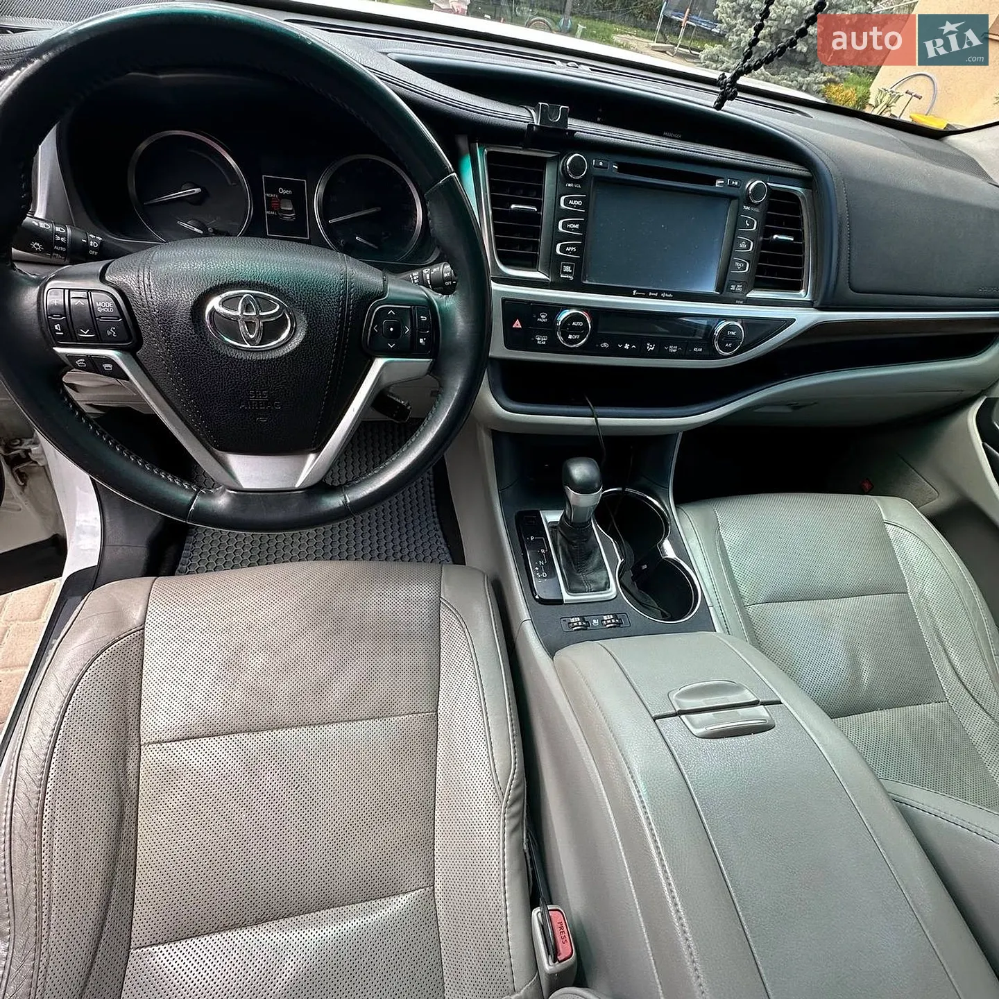 2016 Toyota Highlander - мініатюра 17