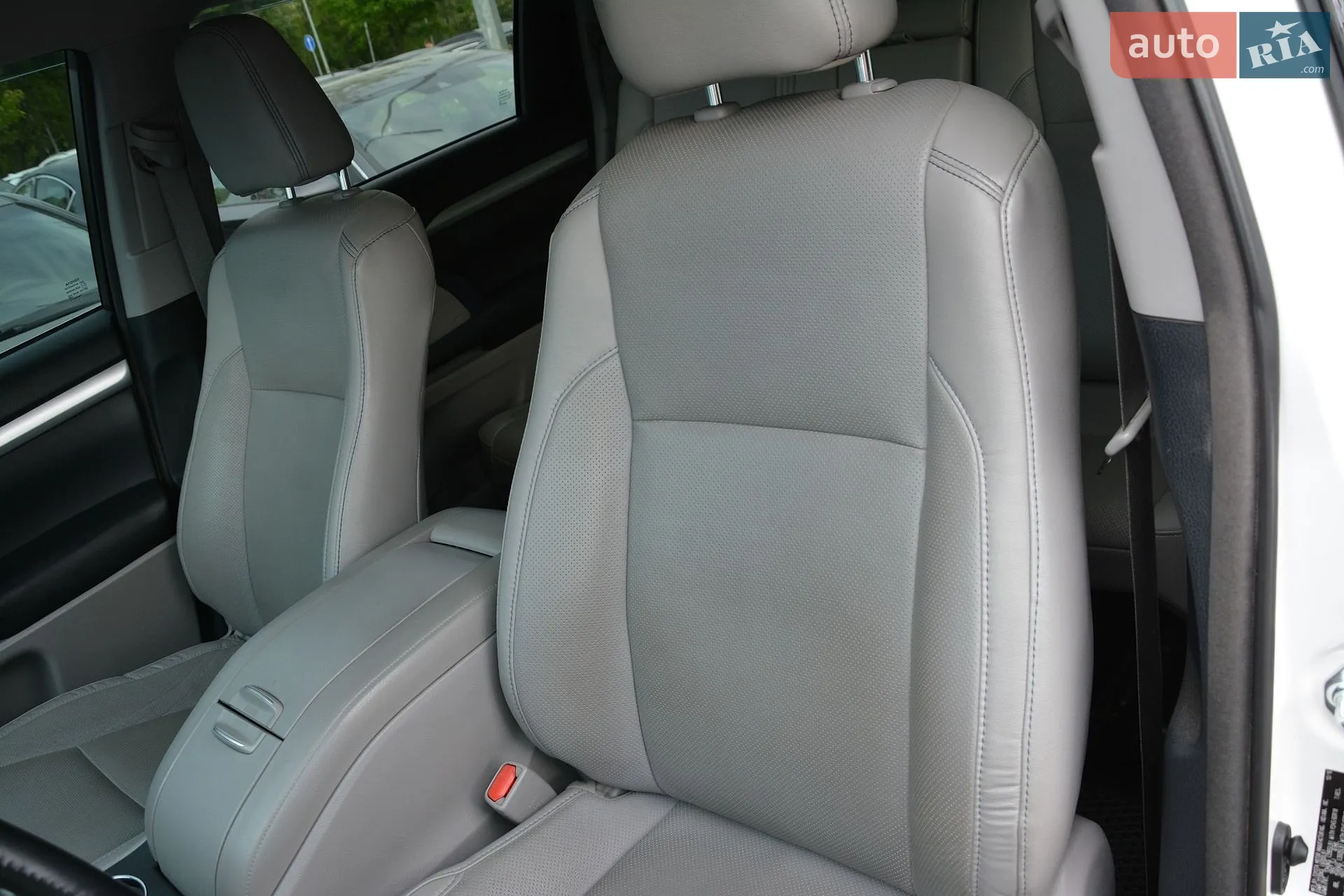 2016 Toyota Highlander - мініатюра 25
