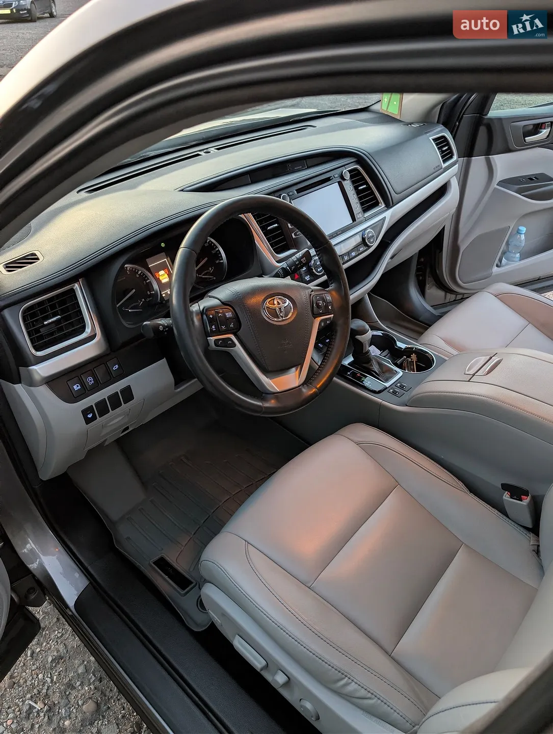 2018 Toyota Highlander - мініатюра 10