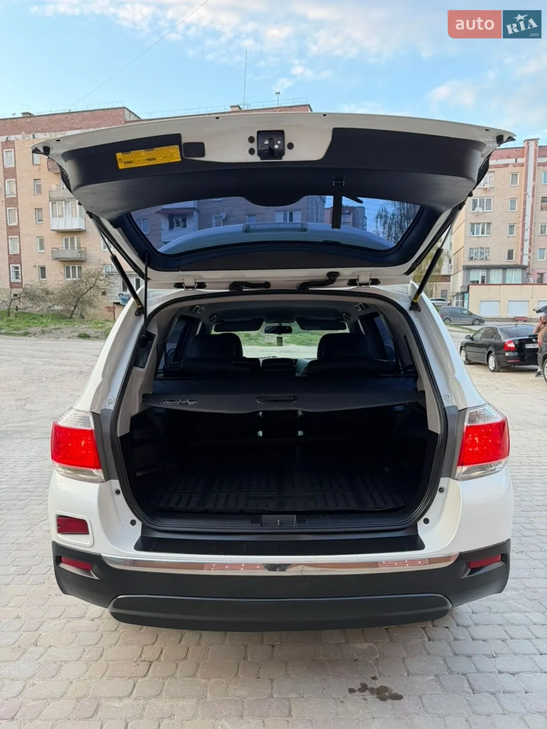 2011 Toyota Highlander - мініатюра 29