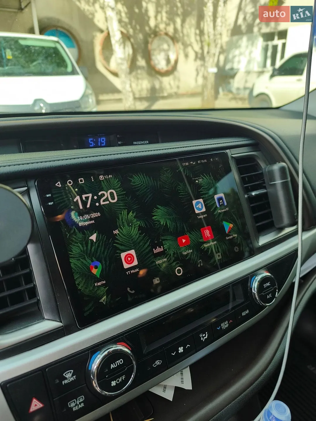 2019 Toyota Highlander - мініатюра 17