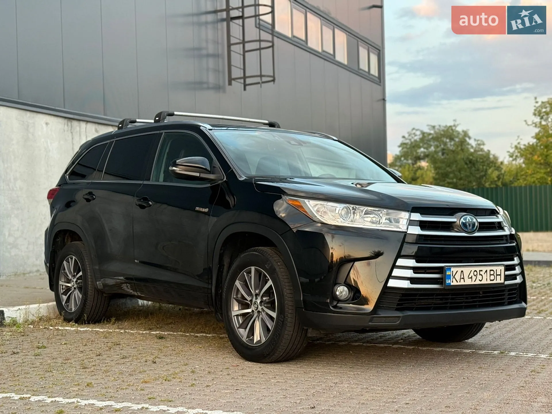 2017 Toyota Highlander - мініатюра 2