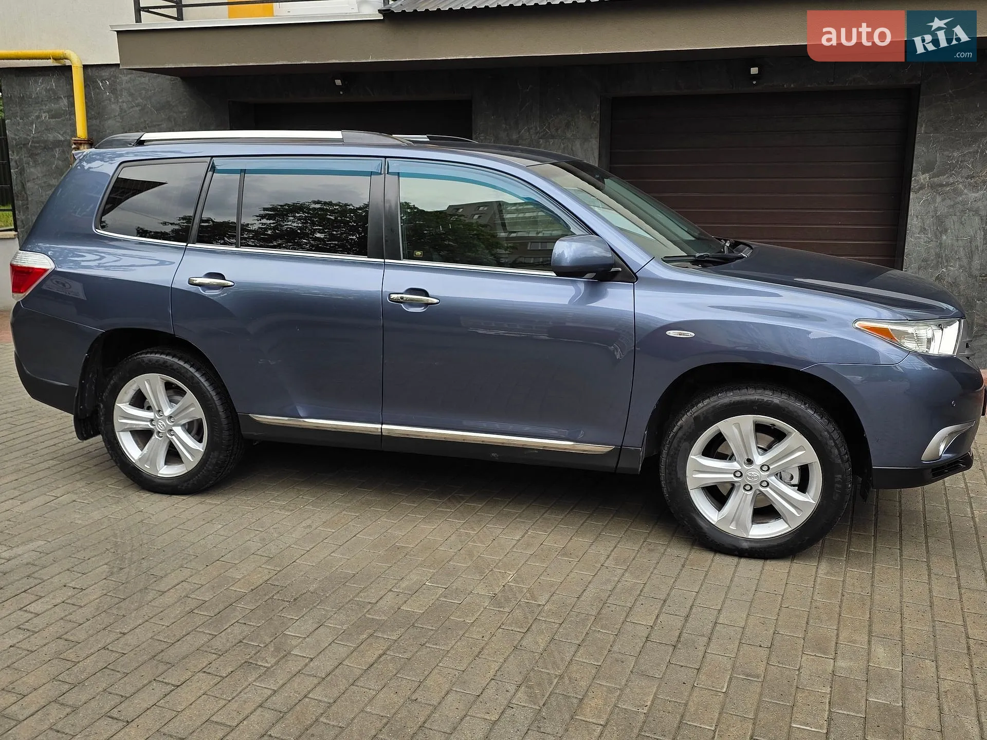 2011 Toyota Highlander - мініатюра 14