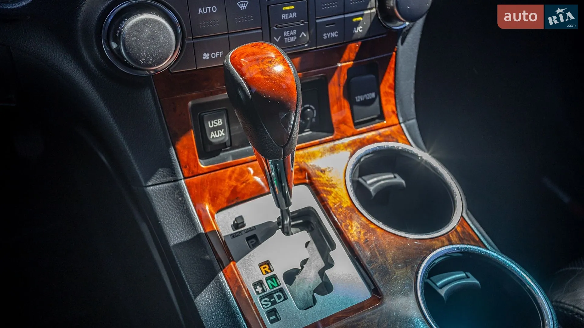 2013 Toyota Highlander - мініатюра 31