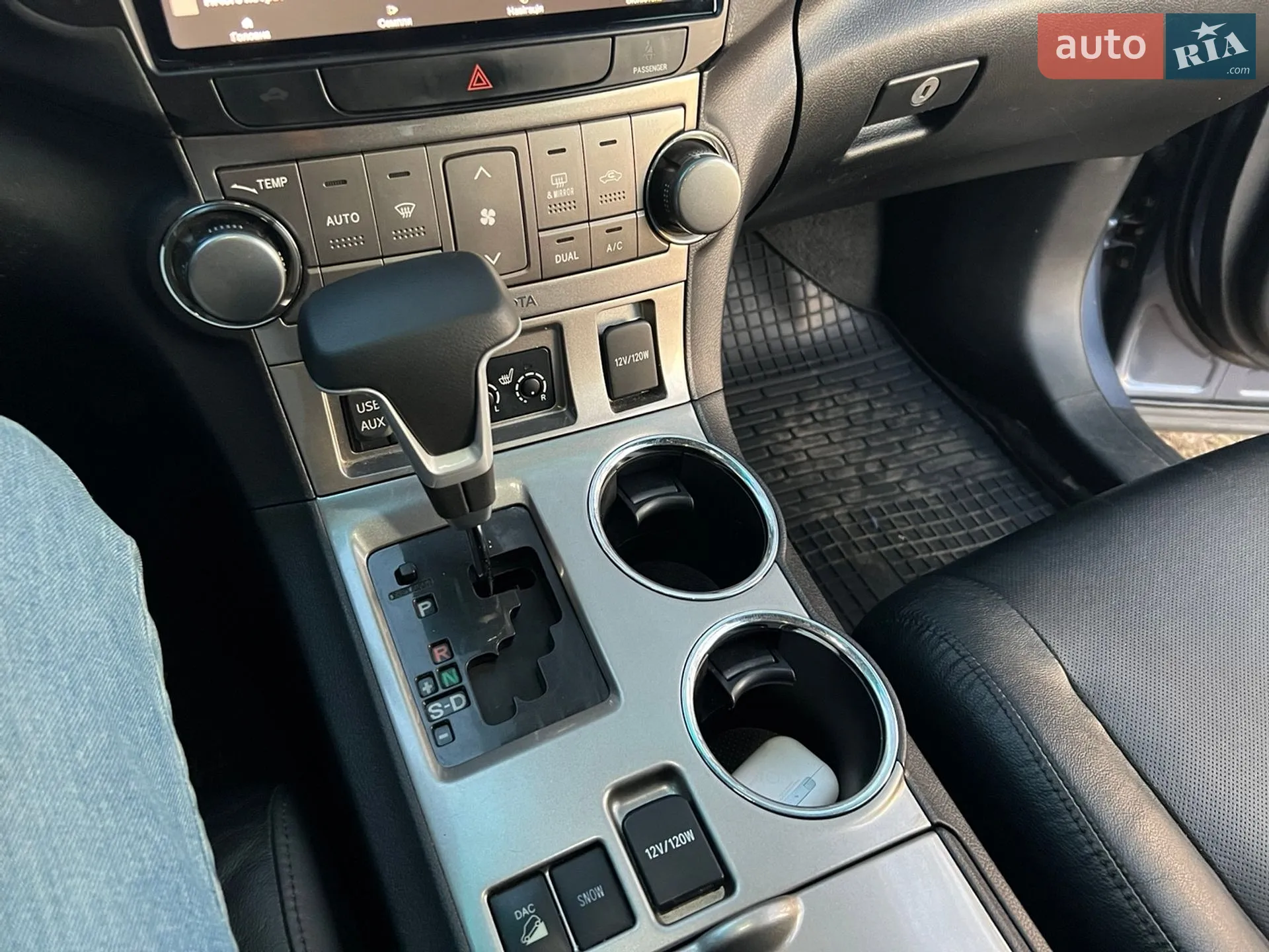 2011 Toyota Highlander - мініатюра 14