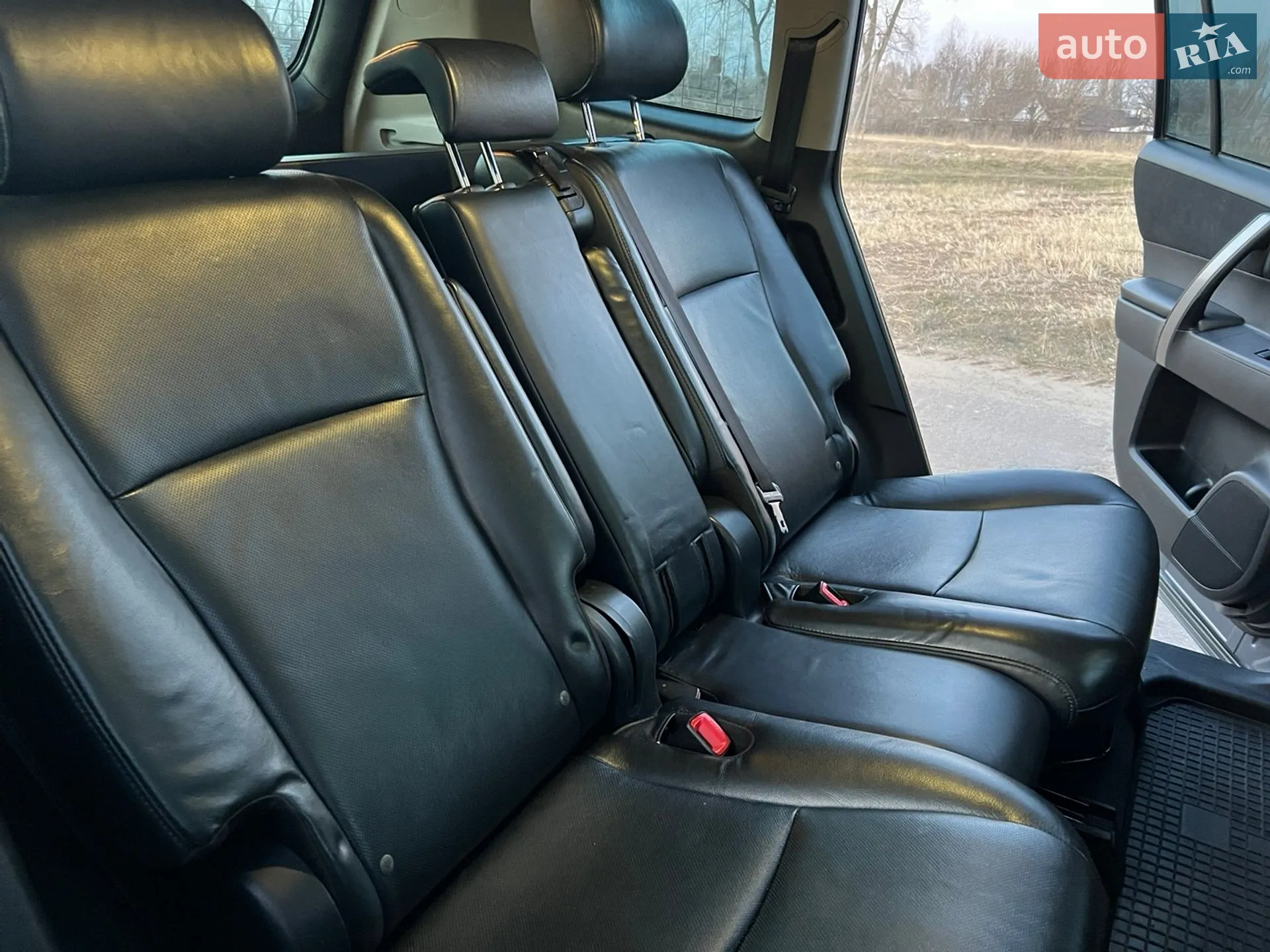 2011 Toyota Highlander - мініатюра 25