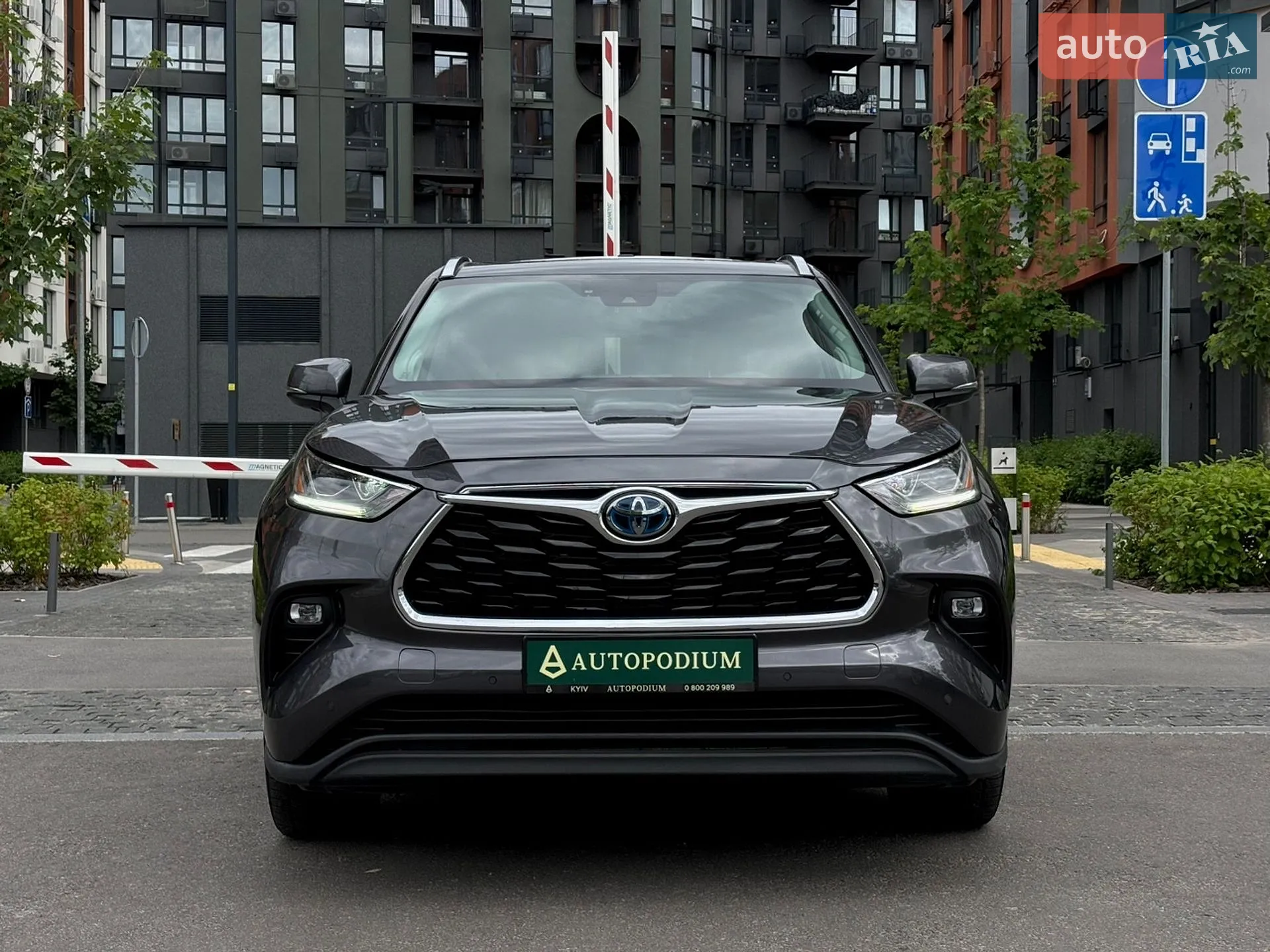 2020 Toyota Highlander - мініатюра 5