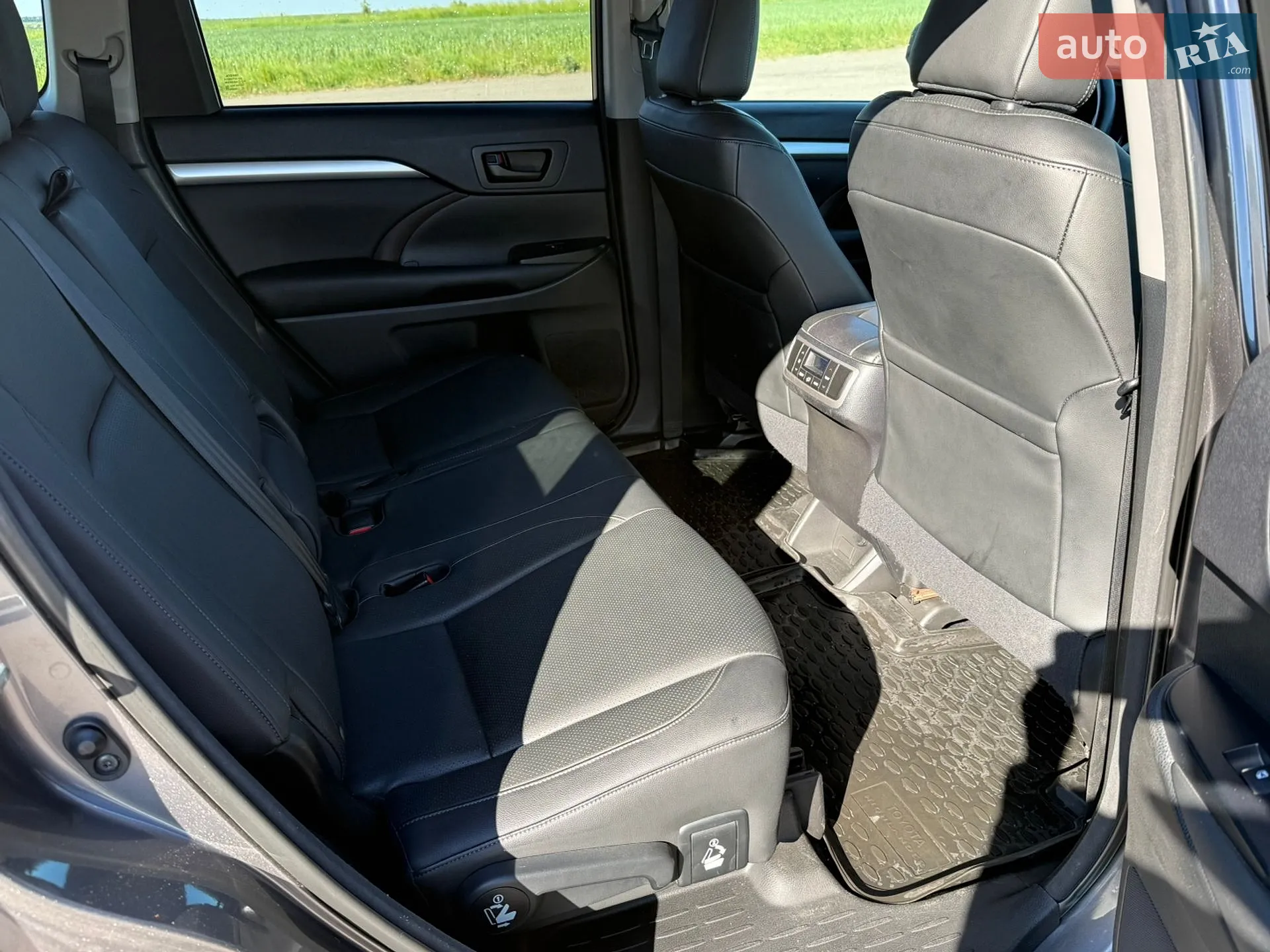 2014 Toyota Highlander - мініатюра 28
