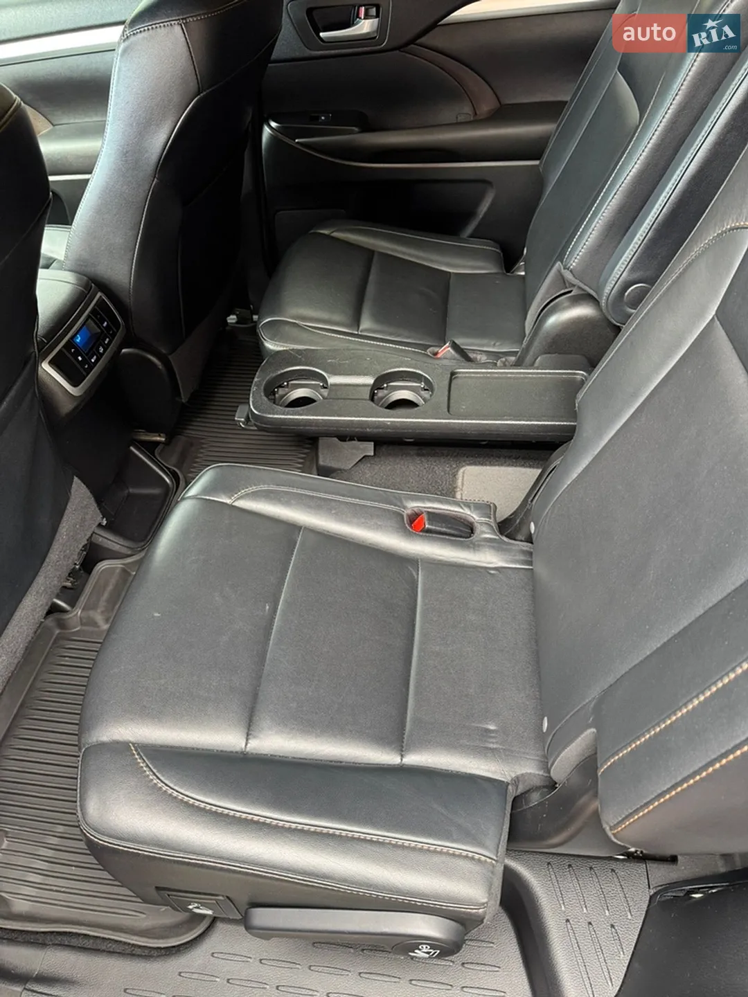 2016 Toyota Highlander - мініатюра 27