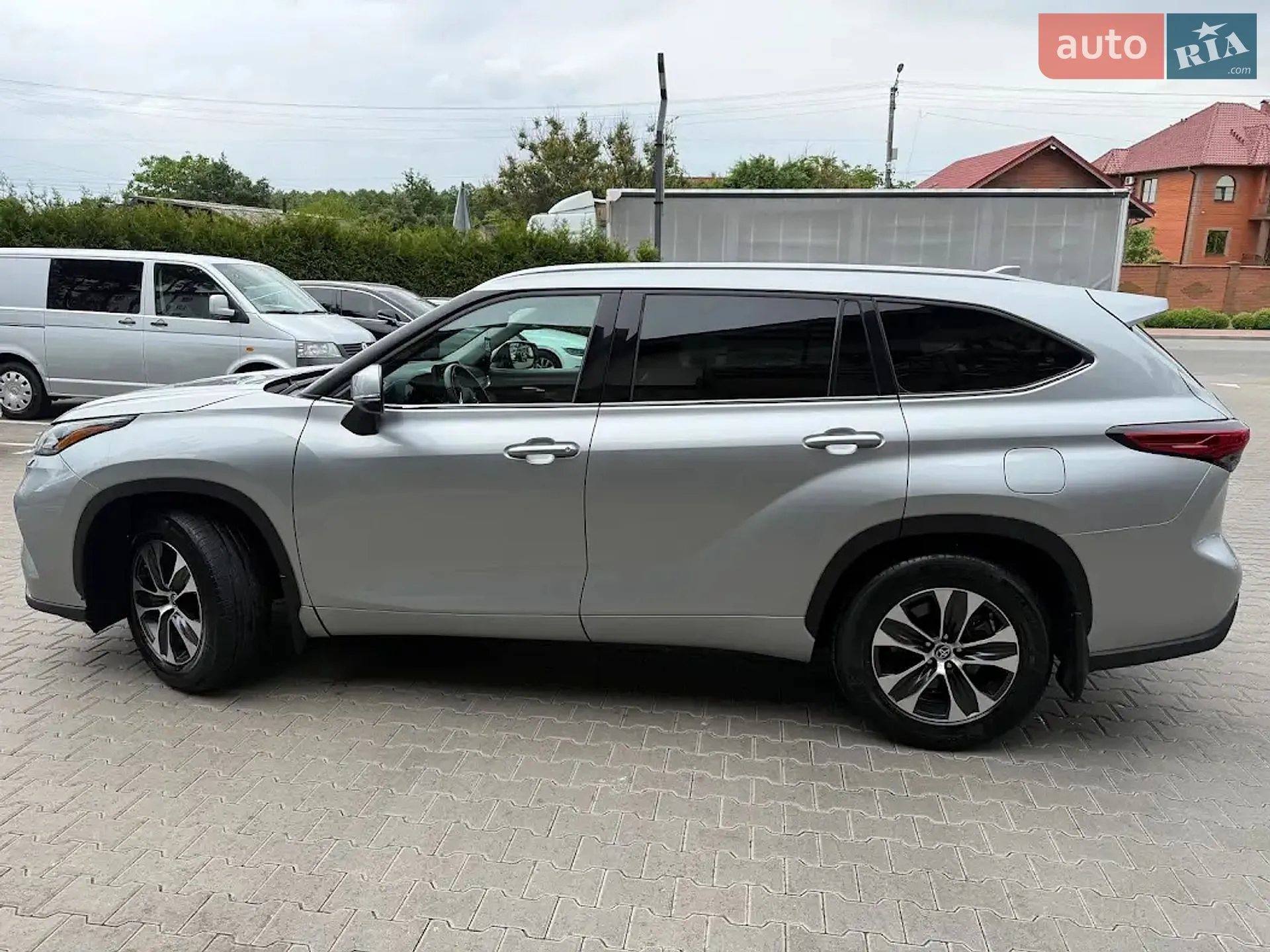 2020 Toyota Highlander - мініатюра 8
