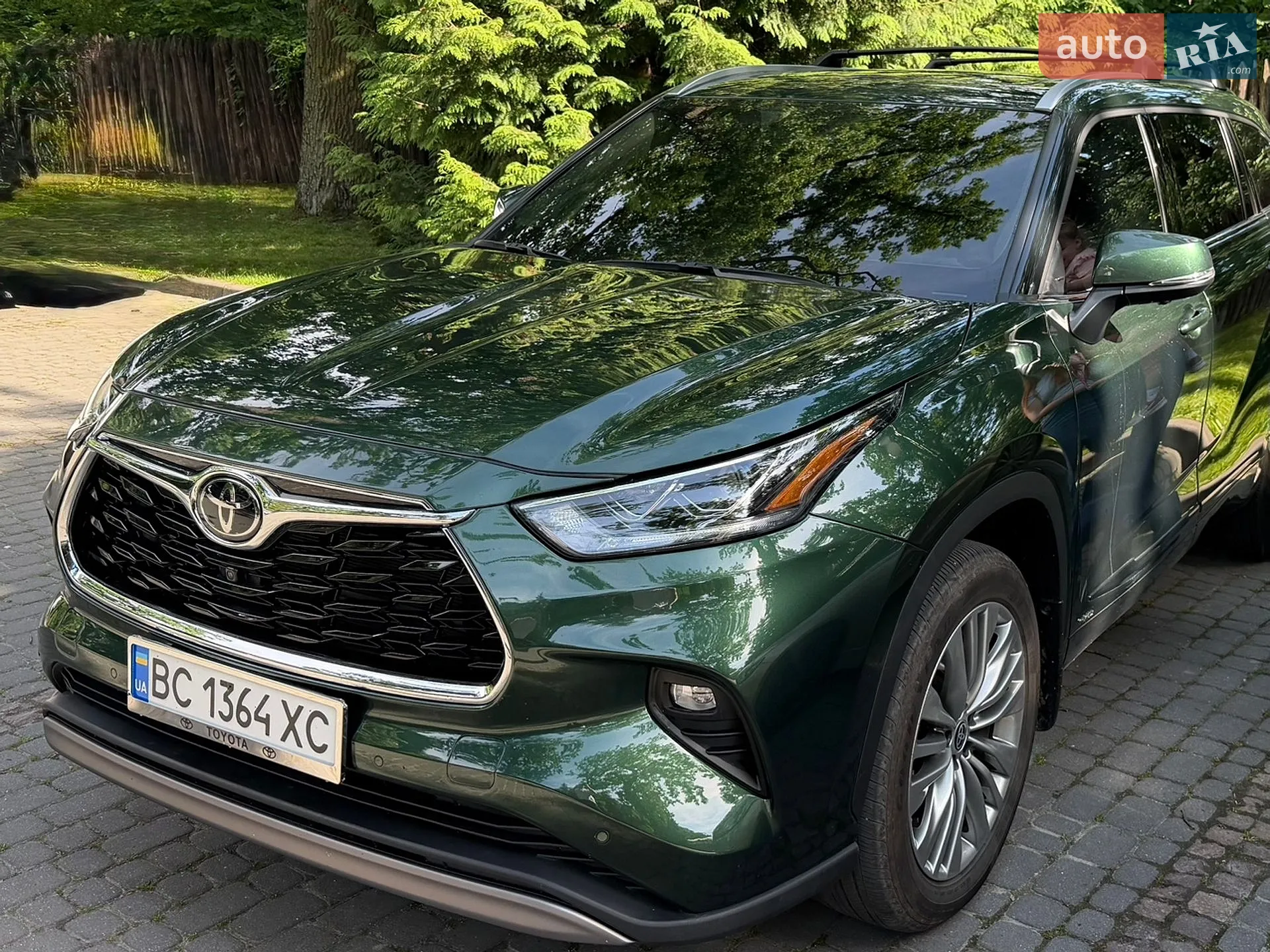 2025 Toyota Highlander - мініатюра 2