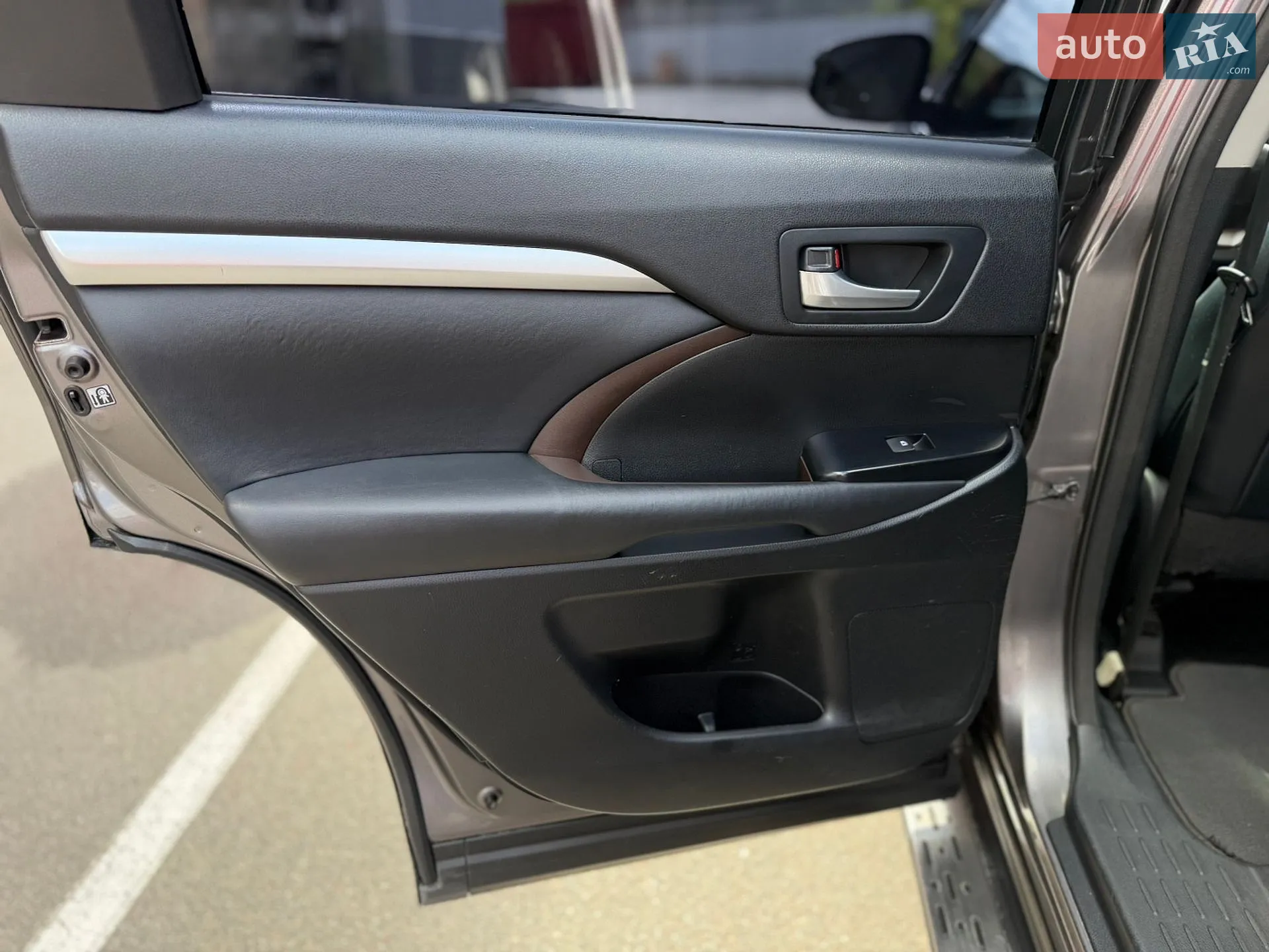 2014 Toyota Highlander - мініатюра 8