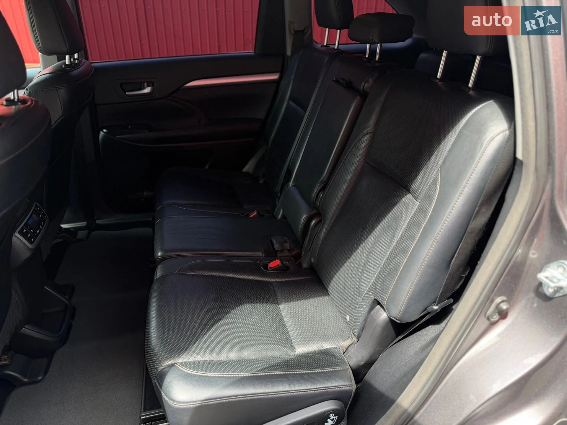 2014 Toyota Highlander - мініатюра 16