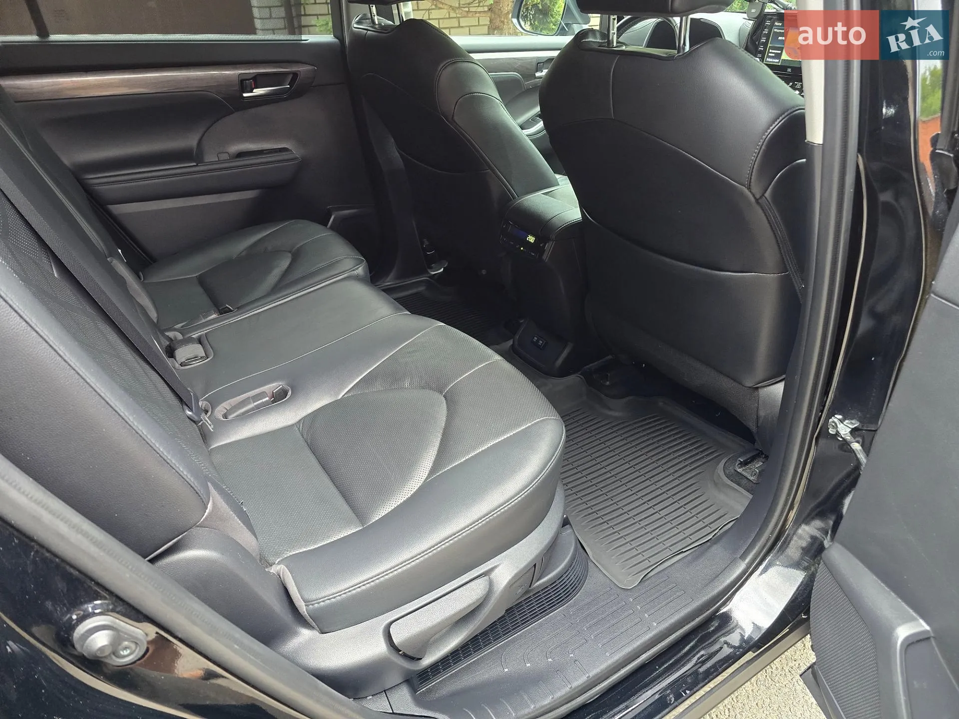 2021 Toyota Highlander - мініатюра 17