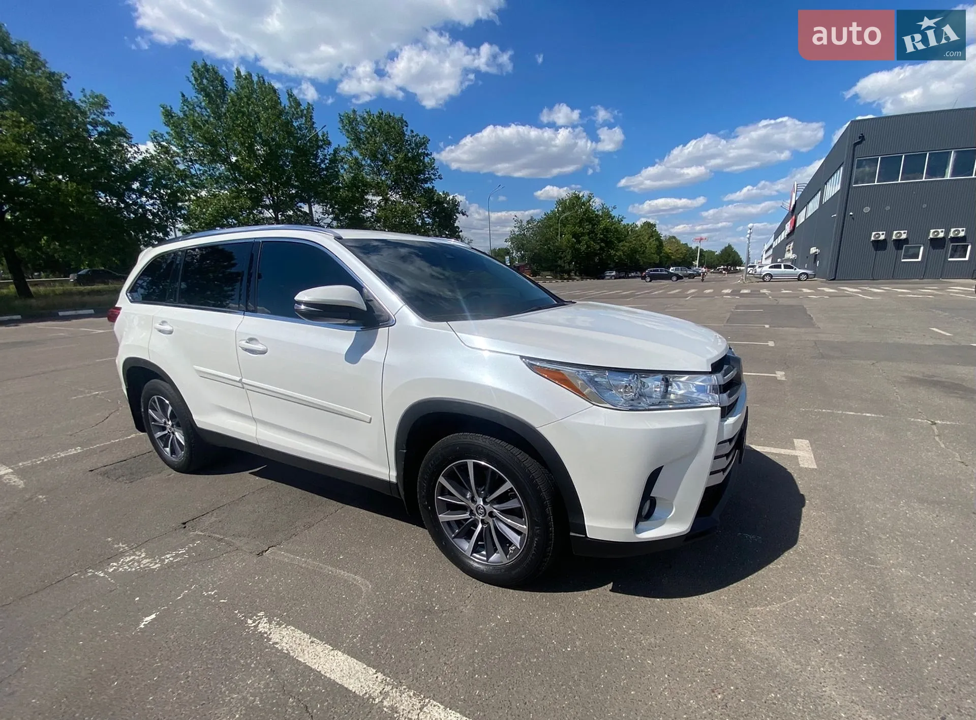 2018 Toyota Highlander - мініатюра 3