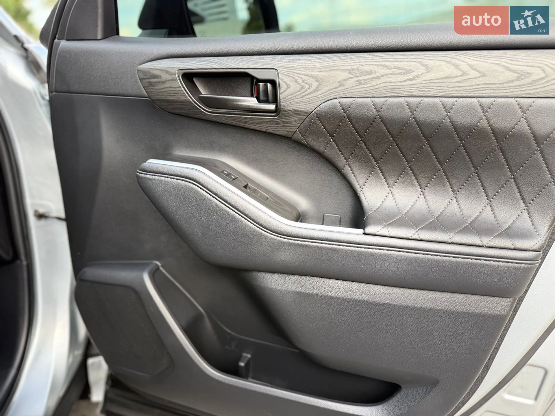 2021 Toyota Highlander - мініатюра 20