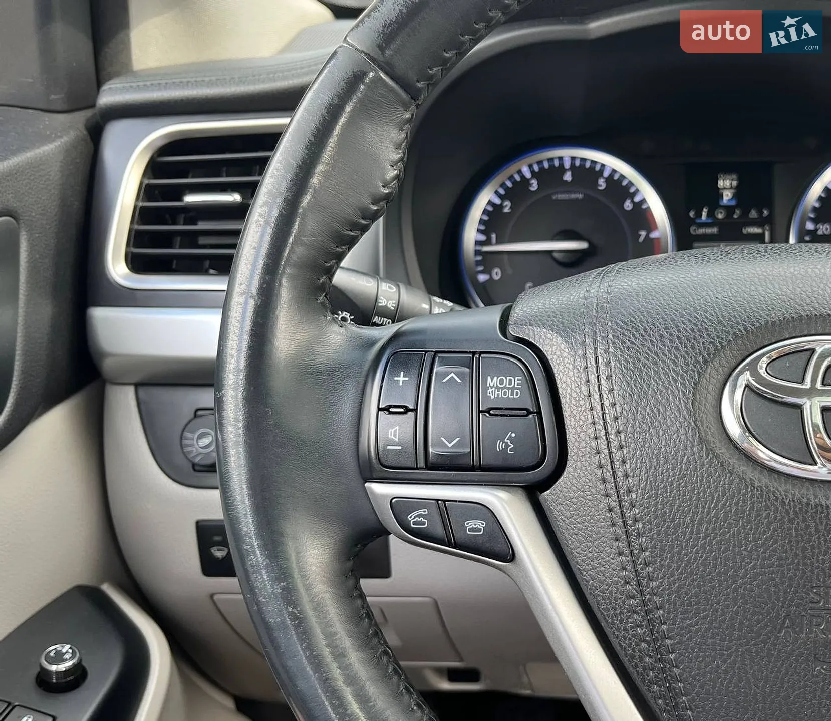 2016 Toyota Highlander - мініатюра 20