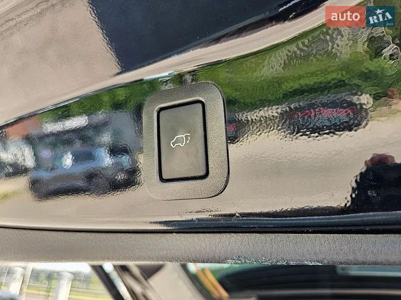 Toyota Highlander 2018 VIN 5TDBZRFH5JS899680 фото оголошення 23 з 75