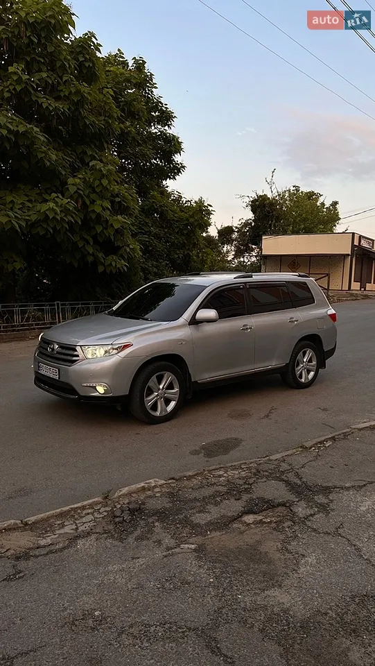 2010 Toyota Highlander - мініатюра 10