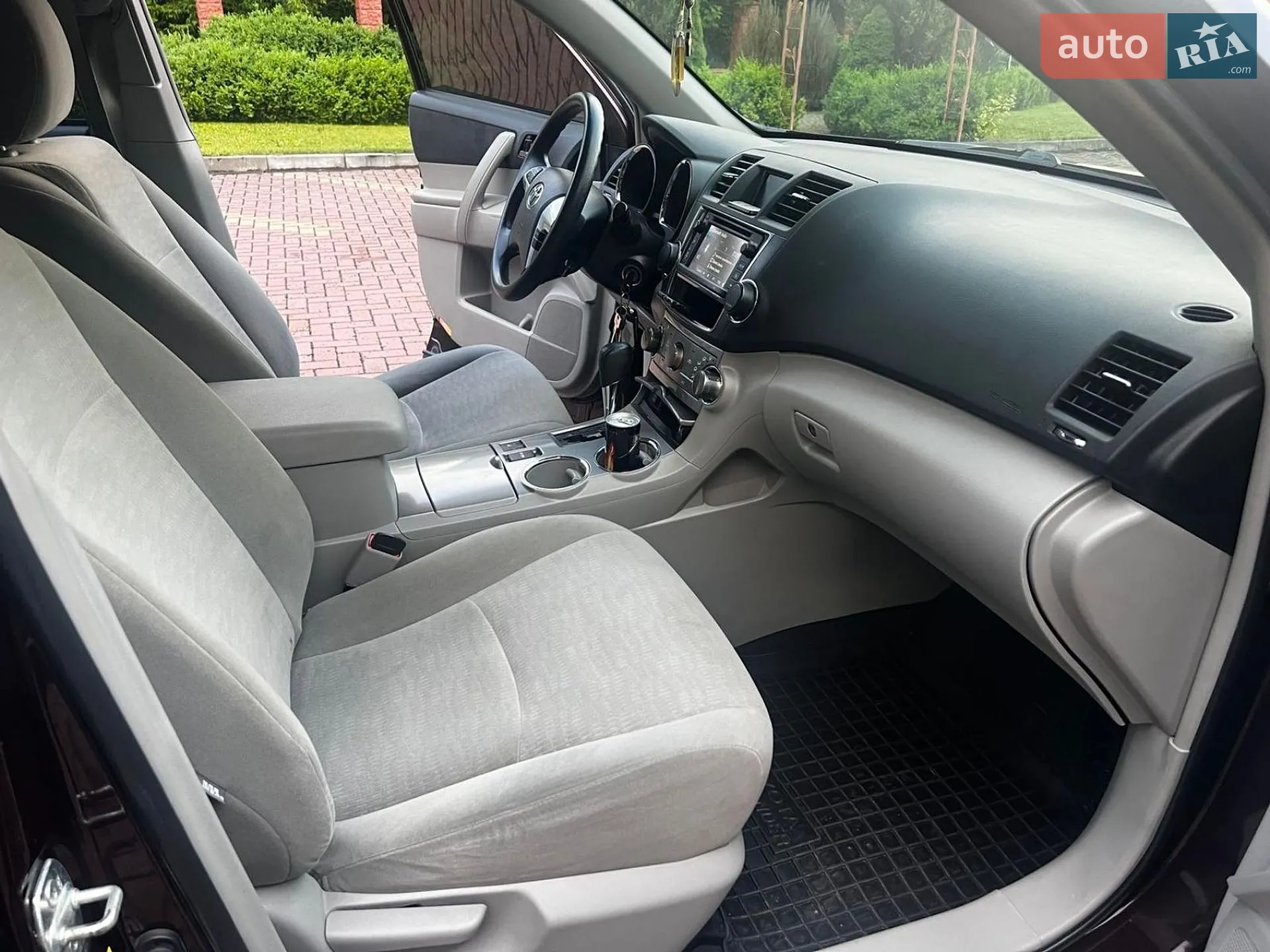 2012 Toyota Highlander - мініатюра 19