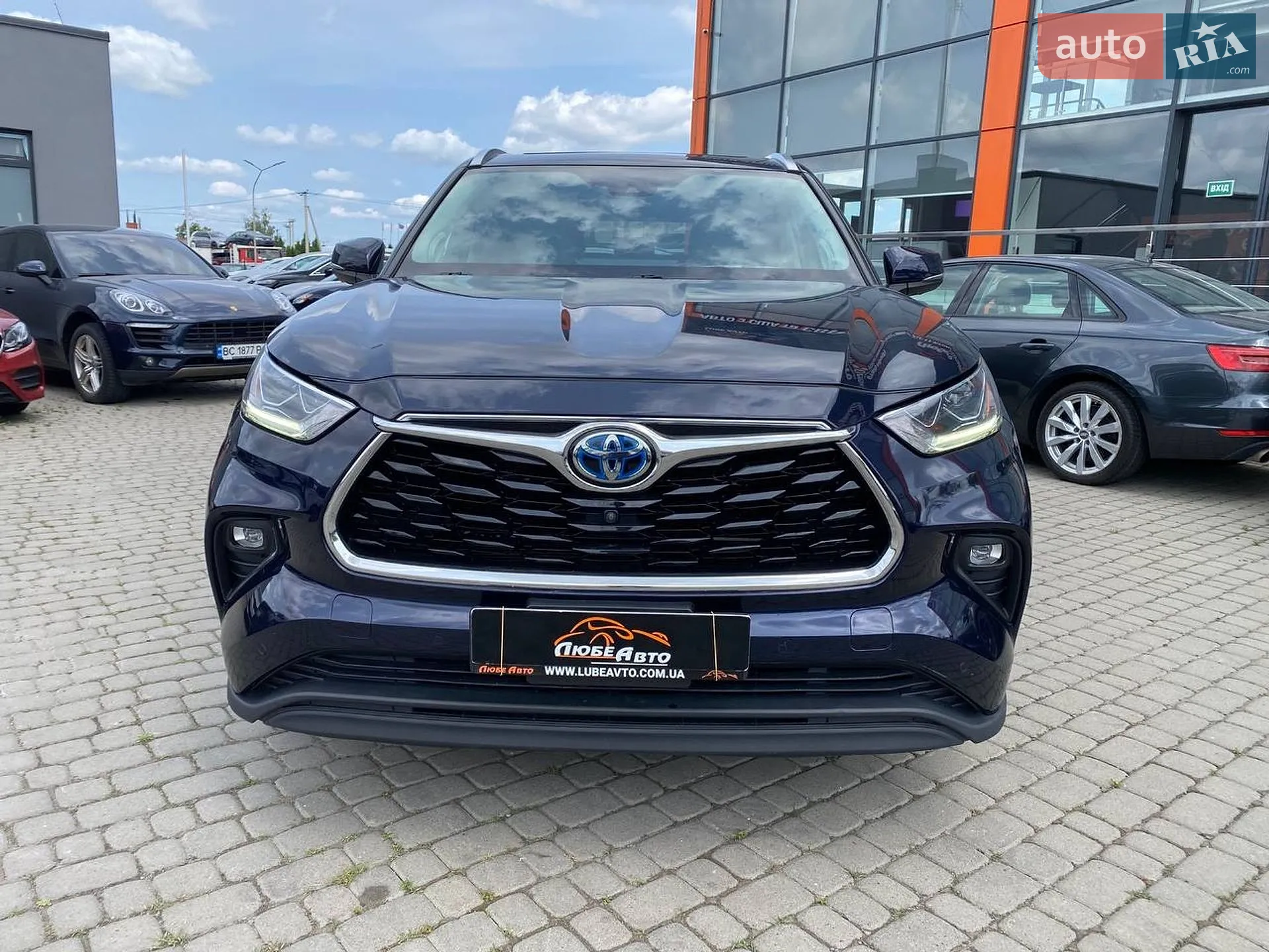 2020 Toyota Highlander - мініатюра 2