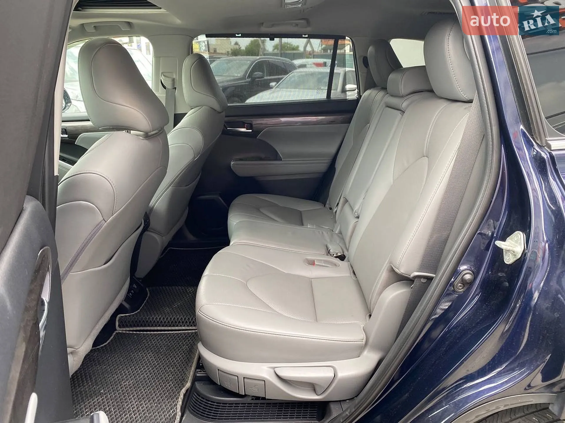 2020 Toyota Highlander - мініатюра 21