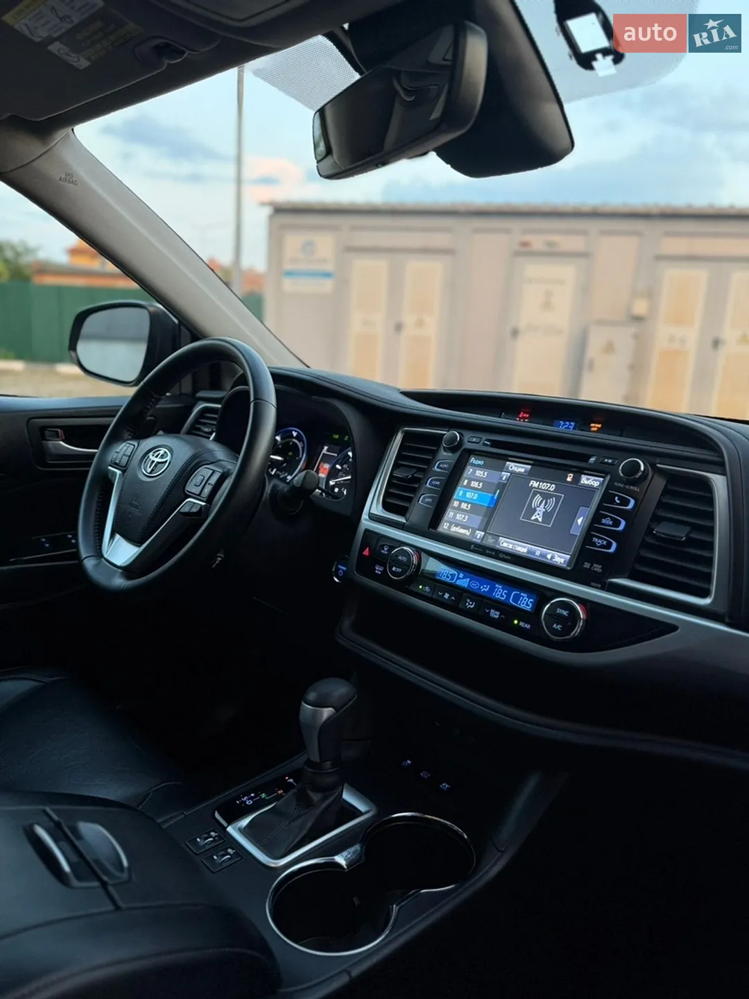 2017 Toyota Highlander - мініатюра 36