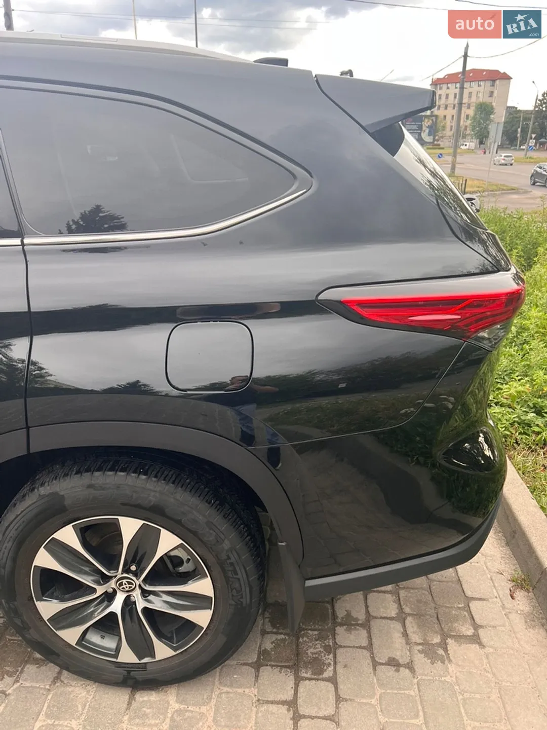2021 Toyota Highlander - мініатюра 4