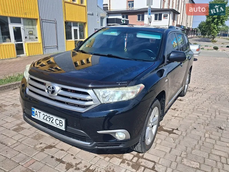 Toyota Highlander 2013