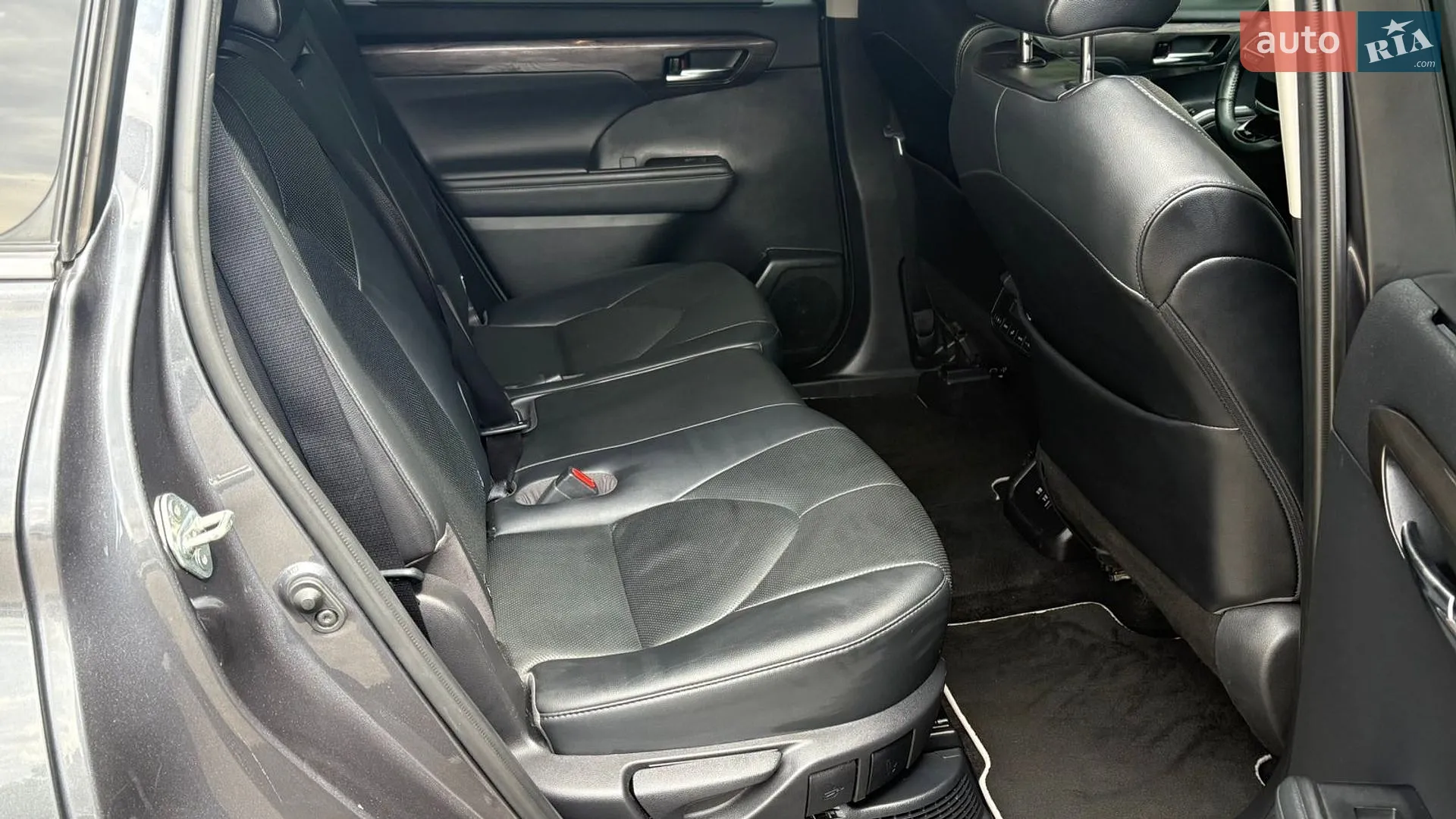 2021 Toyota Highlander - мініатюра 7