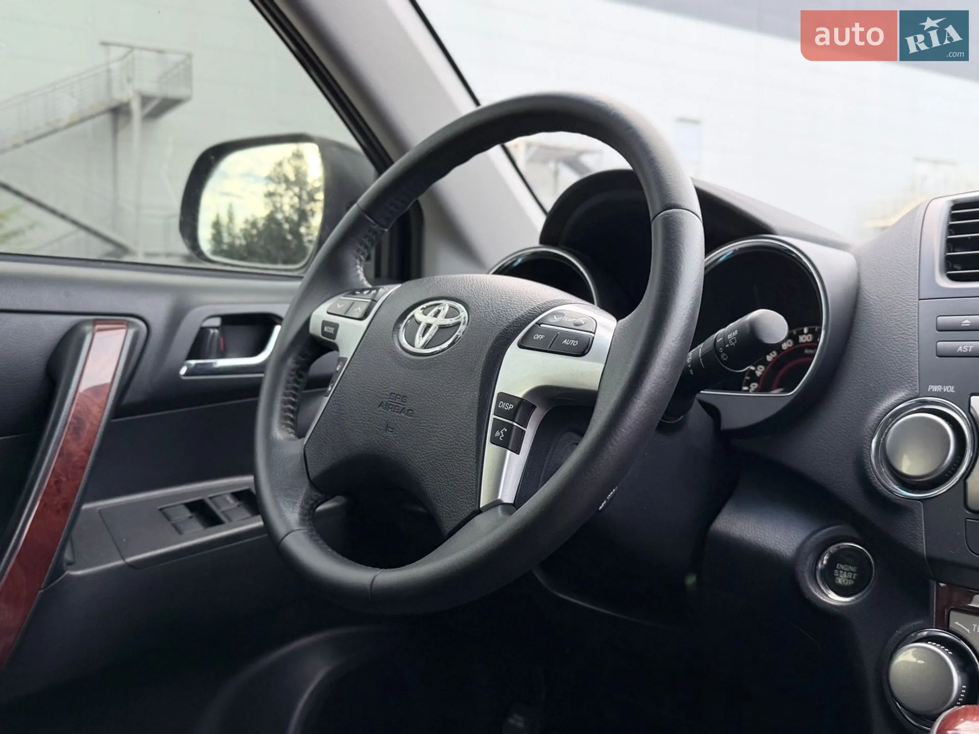 2011 Toyota Highlander - мініатюра 34