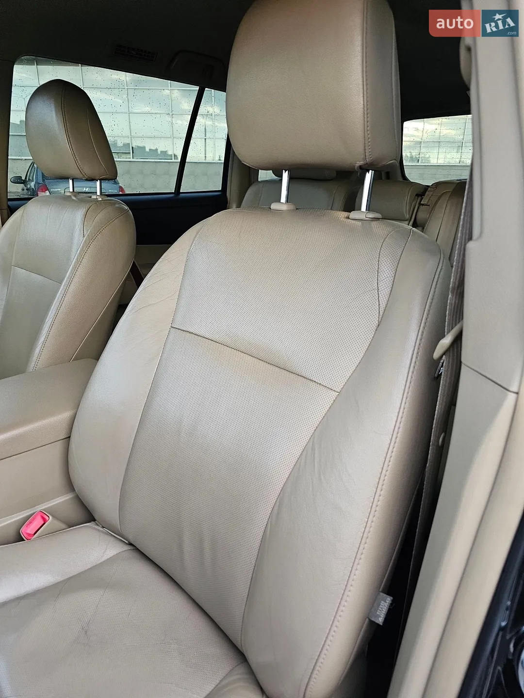 2011 Toyota Highlander - мініатюра 26