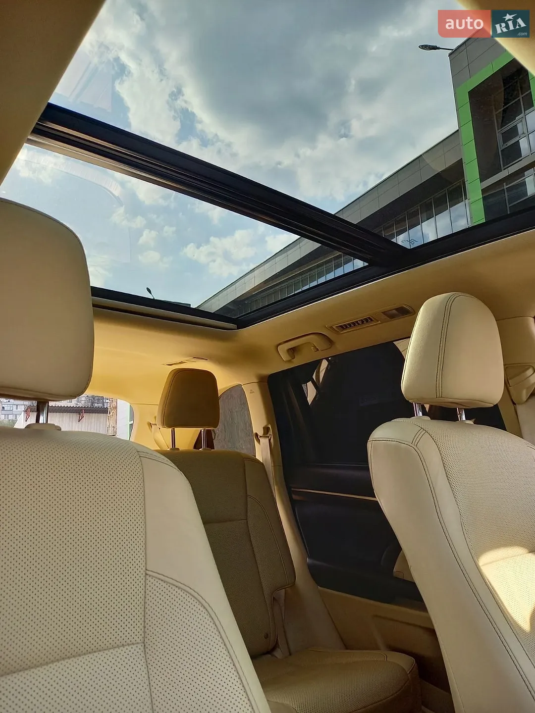 2014 Toyota Highlander - мініатюра 11