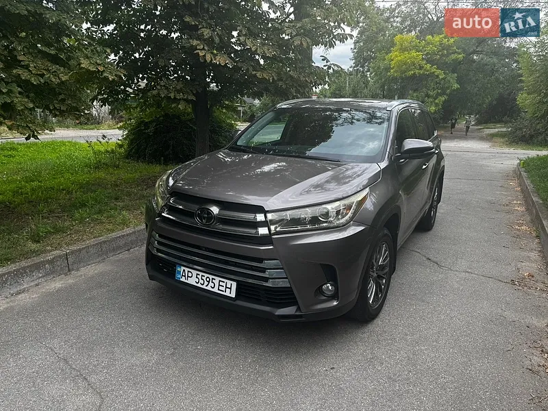 Toyota Highlander 2018