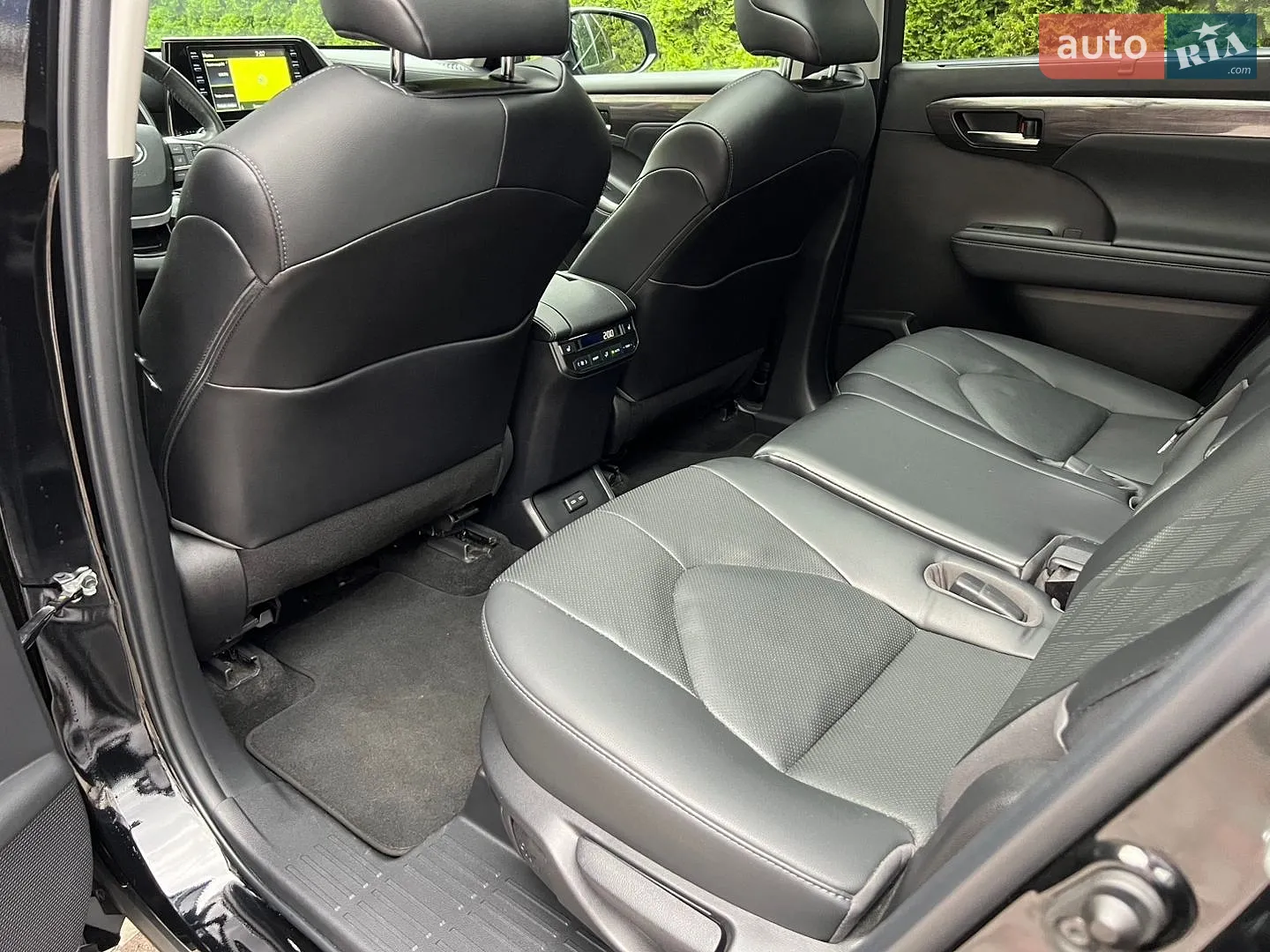 2022 Toyota Highlander - мініатюра 26