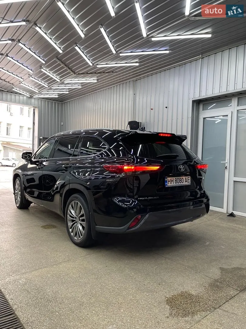 2021 Toyota Highlander - мініатюра 4