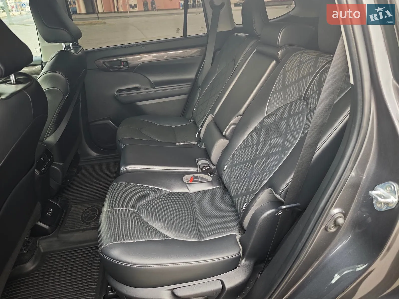 2023 Toyota Highlander - мініатюра 17