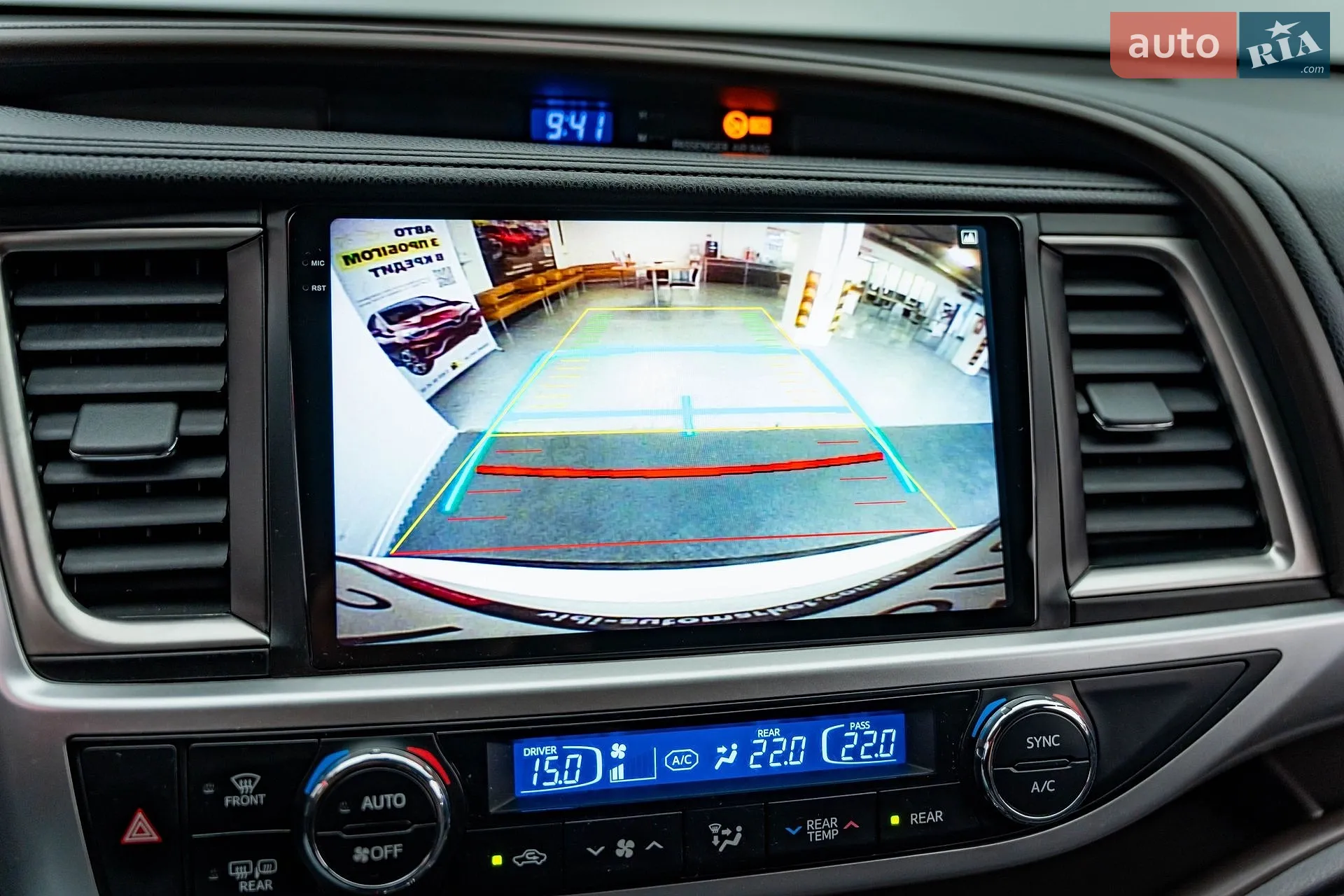 2017 Toyota Highlander - мініатюра 18