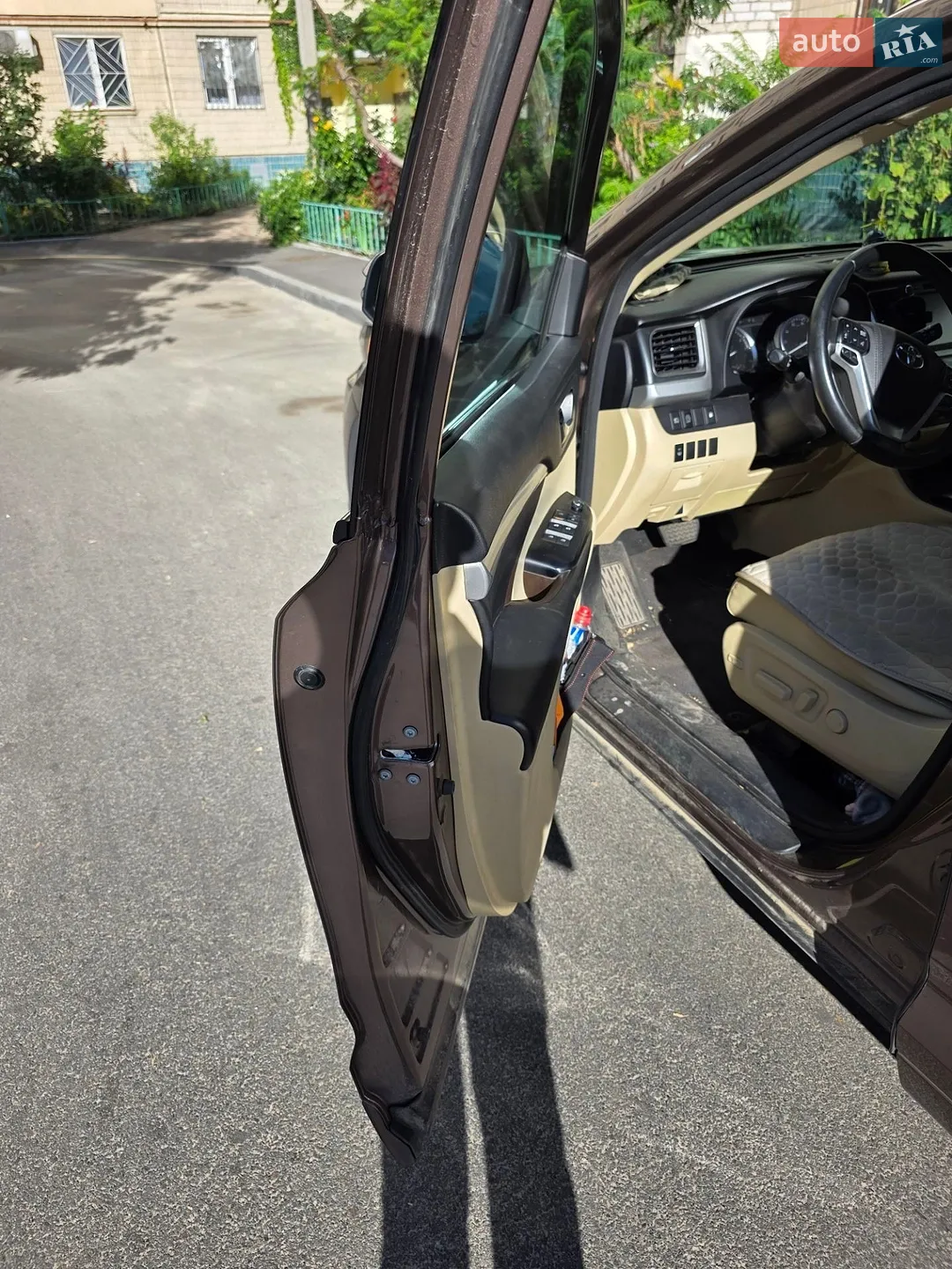 2017 Toyota Highlander - мініатюра 18