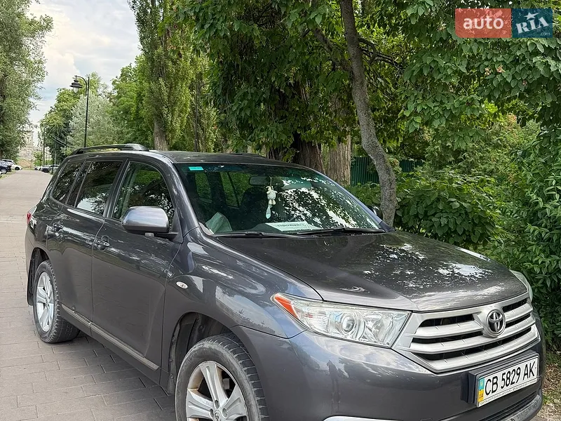 Toyota Highlander 2011