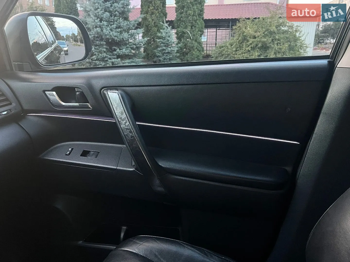 2012 Toyota Highlander - мініатюра 17
