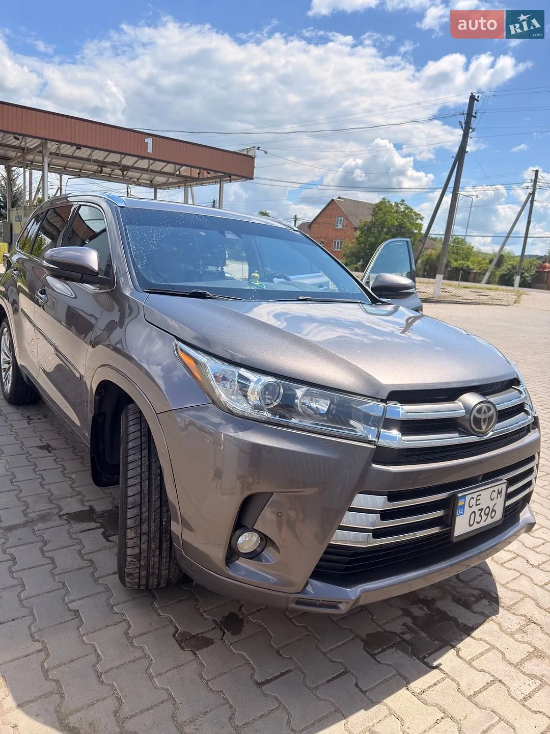 2016 Toyota Highlander - фото 1