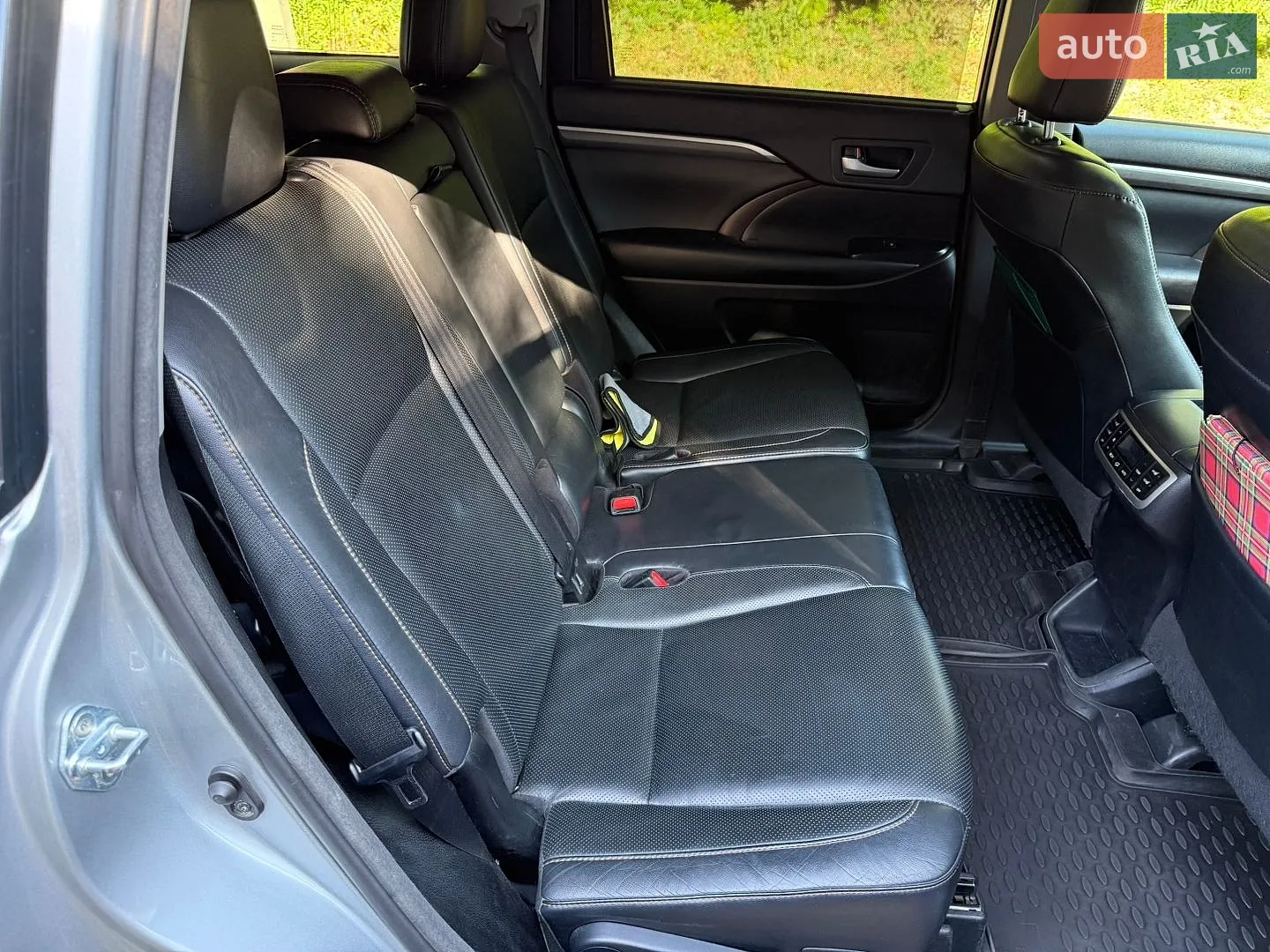 2017 Toyota Highlander - мініатюра 31