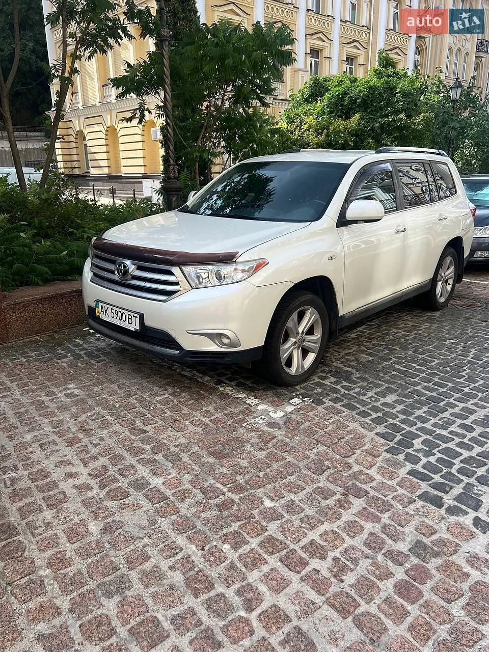 2011 Toyota Highlander - мініатюра 2