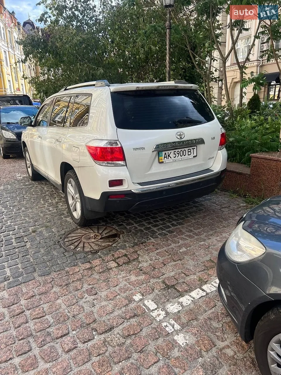 2011 Toyota Highlander - мініатюра 3