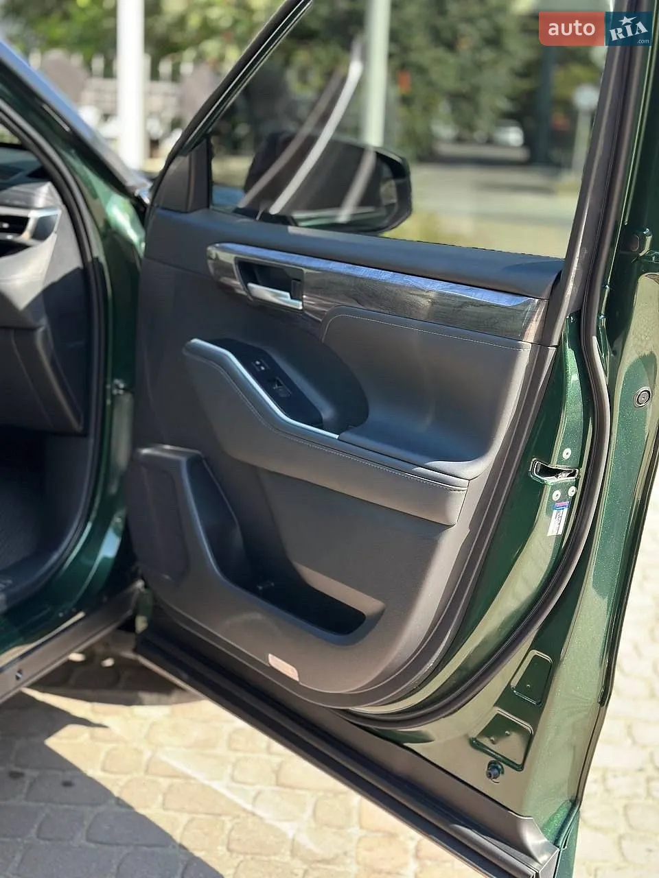 2025 Toyota Highlander - мініатюра 34
