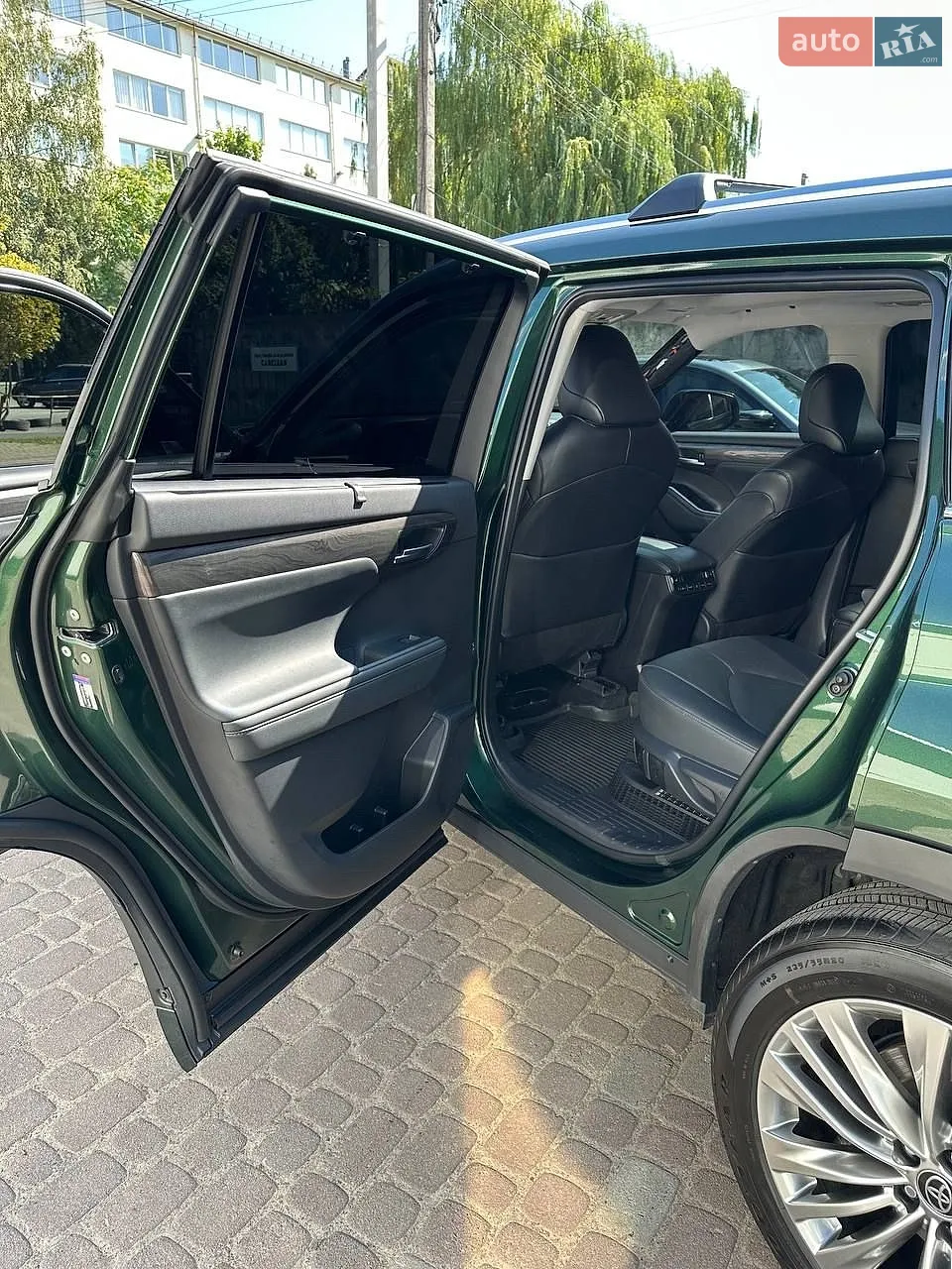 2025 Toyota Highlander - мініатюра 35